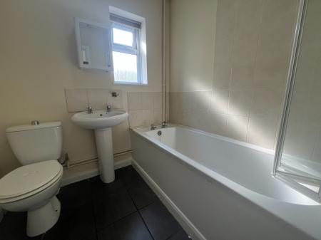 3 bedroom Semi-detached house for sale in Kipling Close, Ipswich