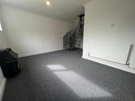 1 bedroom House to let in Meadow Close, Trimley St Martin