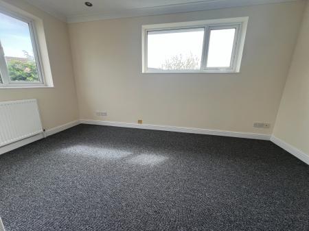 1 bedroom House to let in Meadow Close, Trimley St Martin