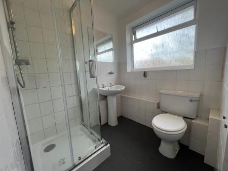 1 bedroom House to let in Meadow Close, Trimley St Martin