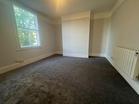 1 bedroom Flat to let in Christchurch Street, Ipswich