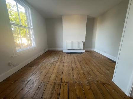 1 bedroom Flat to let in Christchurch Street, Ipswich