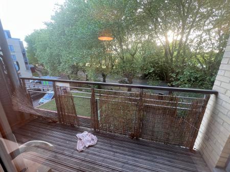 1 bedroom Flat to let in Yeoman Close, Ipswich