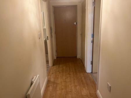 1 bedroom Flat to let in Yeoman Close, Ipswich