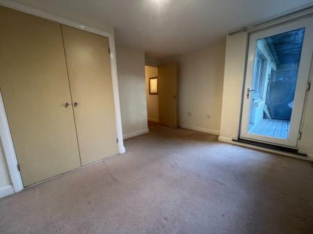 1 bedroom Flat to let in Yeoman Close, Ipswich