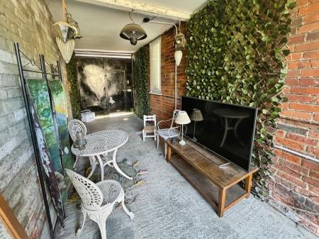 4 bedroom Flat for sale in 51 & 53 Cemetery Road, Ipswich