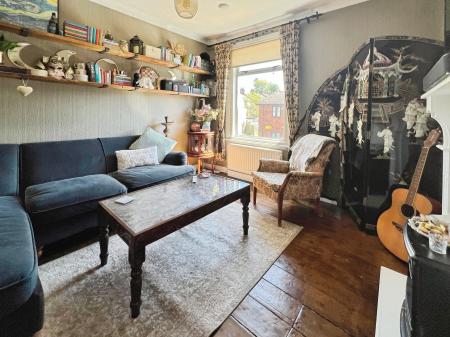4 bedroom Flat for sale in 51 & 53 Cemetery Road, Ipswich