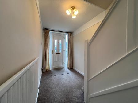 3 bedroom Semi-detached house for sale in Chesterfield Drive, Ipswich