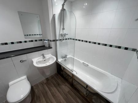 1 bedroom Flat to let in Wykes Bishop Street, Orwell Quay