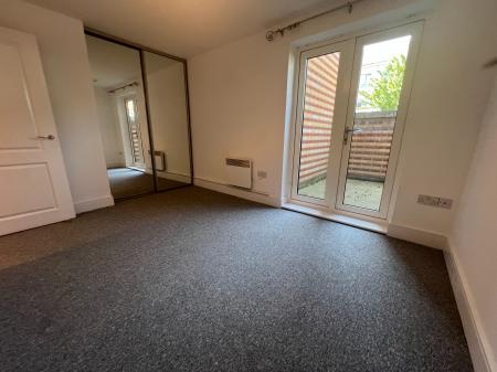 1 bedroom Flat to let in Wykes Bishop Street, Orwell Quay
