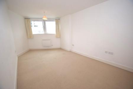 1 bedroom Flat to let in Key Street, Regatta Quay, Ipswich, IP4