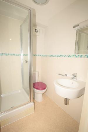 2 bedroom Flat to let in Fore Hamlet, Fore Hamlet, Ipswich, IP3