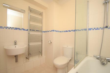 2 bedroom Flat to let in Fore Hamlet, Fore Hamlet, Ipswich, IP3