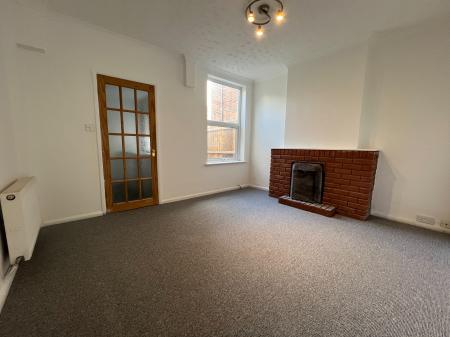 2 bedroom Terraced House to let in (C) Cauldwell Hall Road, Ipswich, IP4
