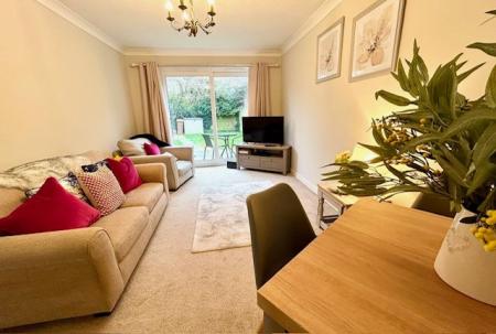 1 bedroom Bungalow to let in Faulkners Way Felixstowe