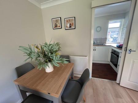 1 bedroom Bungalow to let in Faulkners Way Felixstowe