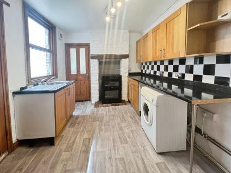 1 bedroom Flat to let in Foxhall Road, Ipswich
