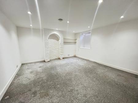 1 bedroom Flat to let in Foxhall Road, Ipswich