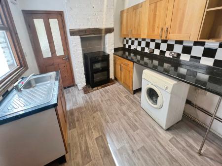 1 bedroom Flat to let in Foxhall Road, Ipswich