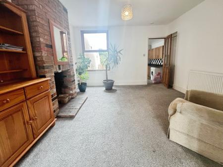 1 bedroom Flat to let in Foxhall Road, Ipswich