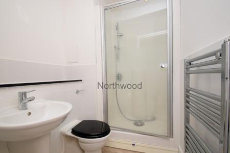 2 bedroom Flat to let in Anchor Street, Orwell Quay, Ipswich, IP3