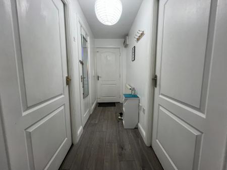 2 bedroom Flat for sale in Firmin Close Ipswich