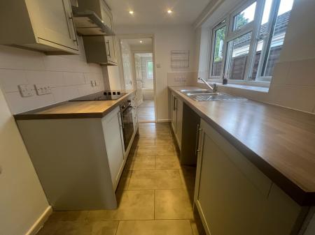 2 bedroom Terraced House to let in Parade Road Ipswich