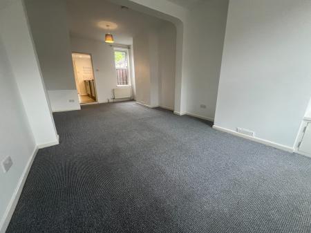 2 bedroom Terraced House to let in Parade Road Ipswich