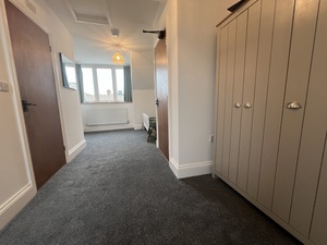 1 bedroom Flat to let in Holland Road, Felixstowe, IP11