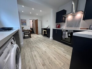 1 bedroom Flat to let in Holland Road, Felixstowe, IP11