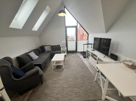 2 bedroom Flat to let in Alexandra House, Felixstowe
