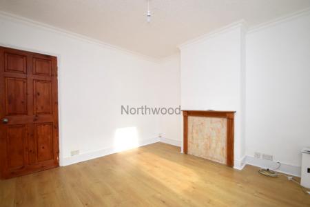 2 bedroom Terraced House to let in Upland Road, Ipswich, IP4