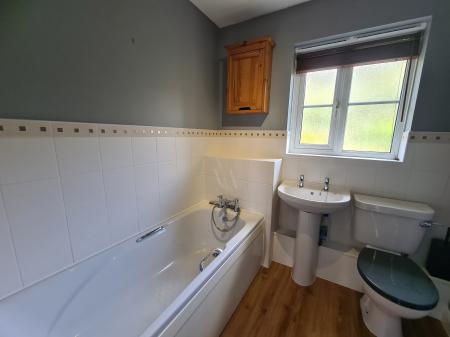 3 bedroom Town house to let in Esthwaite Gardens, Lancaster, LA1