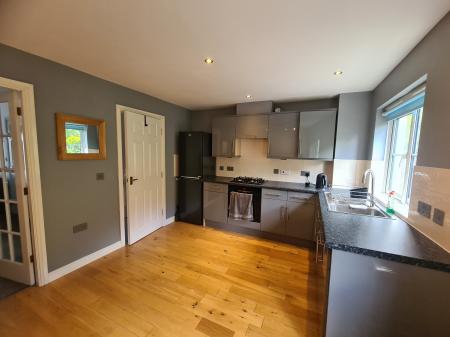 3 bedroom Town house to let in Esthwaite Gardens, Lancaster, LA1