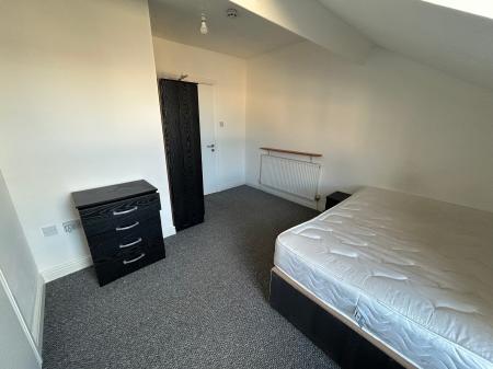 5 bedroom House share to let in Broadway, Skerton, Lancaster, LA1