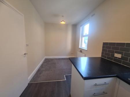 1 bedroom Flat to let in Heysham Road, Morecambe, LA3