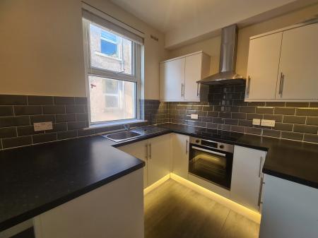1 bedroom Flat to let in Heysham Road, Morecambe, LA3