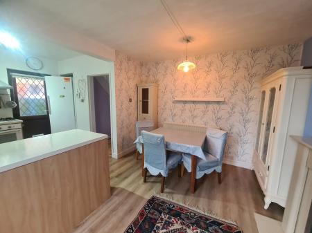 2 bedroom Semi-detached house to let in Newlands Avenue, Lancaster, LA1