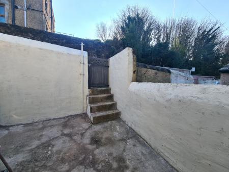 2 bedroom Terraced House to let in Dundee Street, Lancaster, LA1