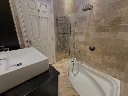 1 bedroom Flat to let in Storey Hall, Lancaster, LA1