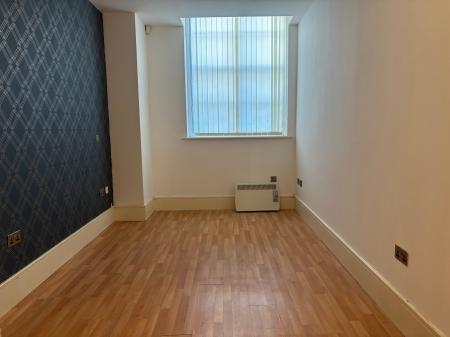 2 bedroom Flat to let in Poulton Road, Morecambe, LA4
