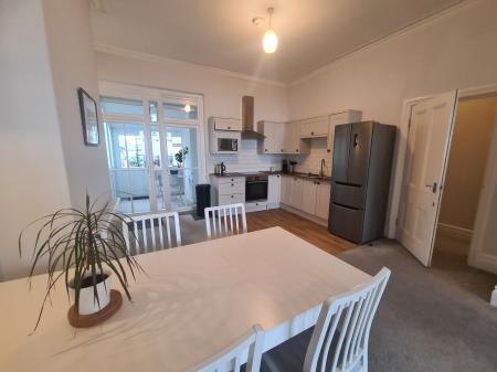 2 bedroom Ground floor flat to let in Marine Road East, Morecambe, LA4