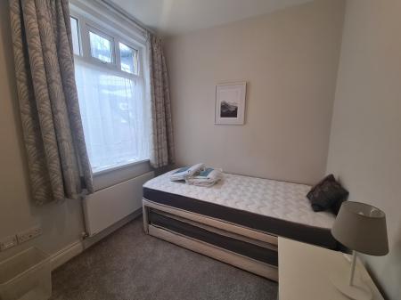 2 bedroom Ground floor flat to let in Marine Road East, Morecambe, LA4