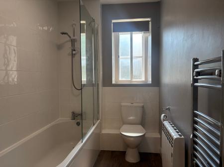 1 bedroom Flat to let in Victoria Wharf, St Georges Quay, LA1 1GA