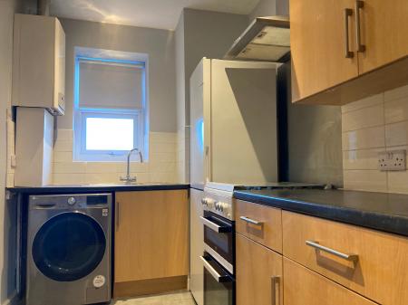 1 bedroom Flat to let in Main Road, Galgate, LA2
