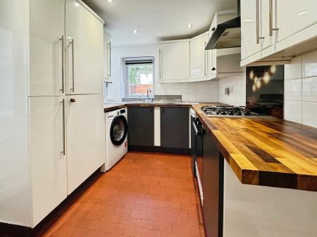 2 bedroom Terraced House to let in Bowerham Road, Lancaster, LA1