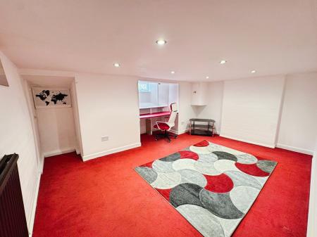 2 bedroom Terraced House to let in Bowerham Road, Lancaster, LA1