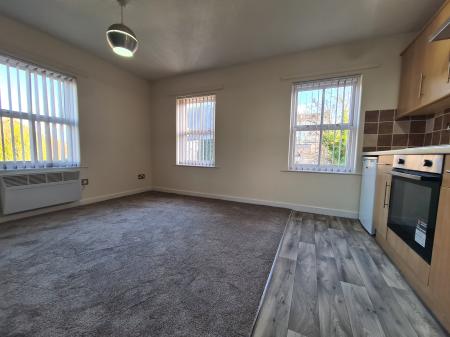 1 bedroom Flat to let in Bulk Street, Lancaster, LA1
