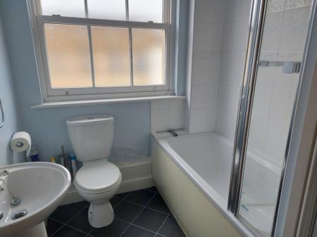 1 bedroom Flat to let in Fenton Street, Lancaster, LA1