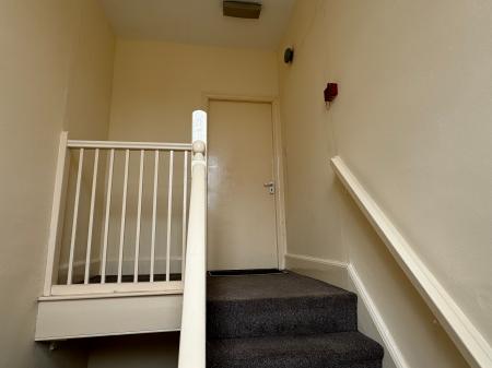 1 bedroom Flat to let in Market Street, Carnforth, LA5